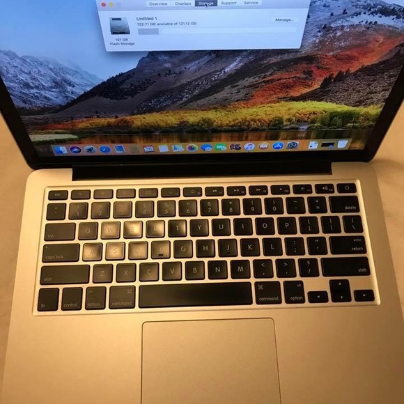 Apple MacBook Air - Picture 4 of 6